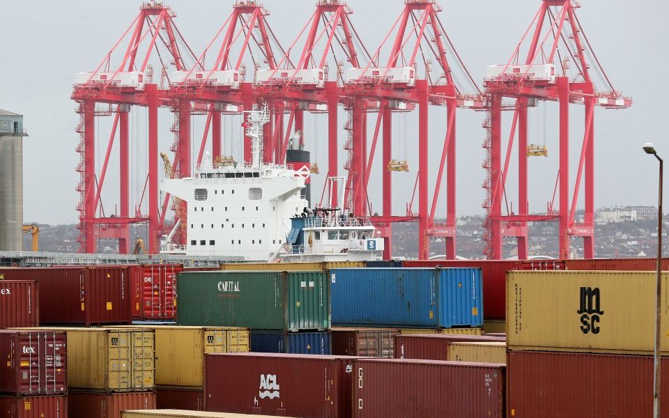 UK export growth contracts for first time since 2015 as European ...