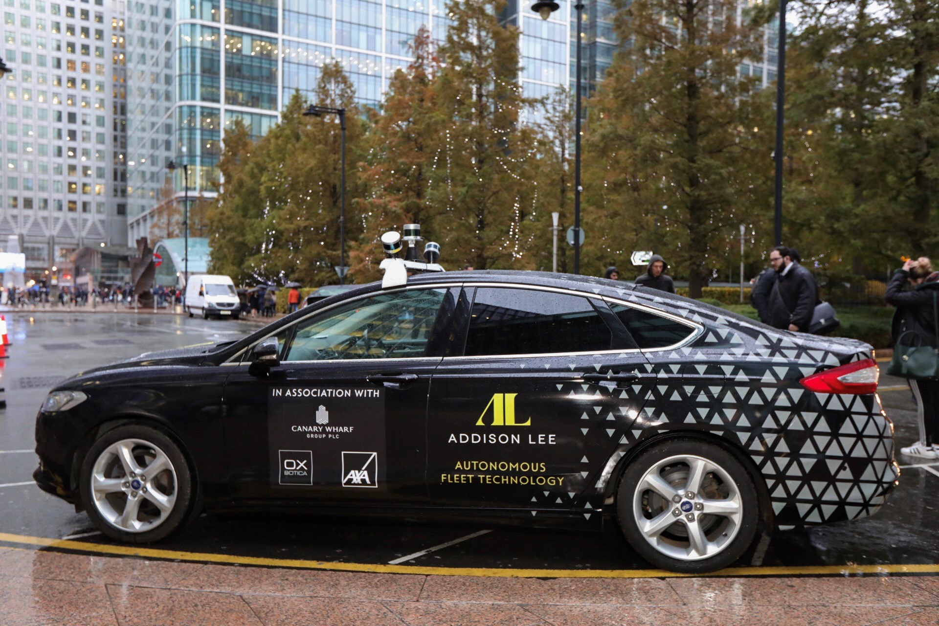 Addison Lee launches selfdriving taxi trials in Canary Wharf CityAM