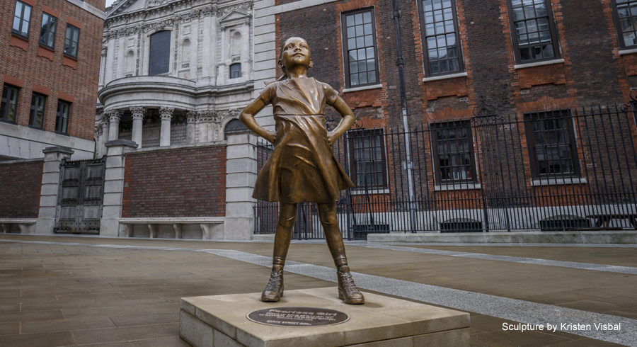 Fearless girl statue who faced down Wall Street bull comes to London ...