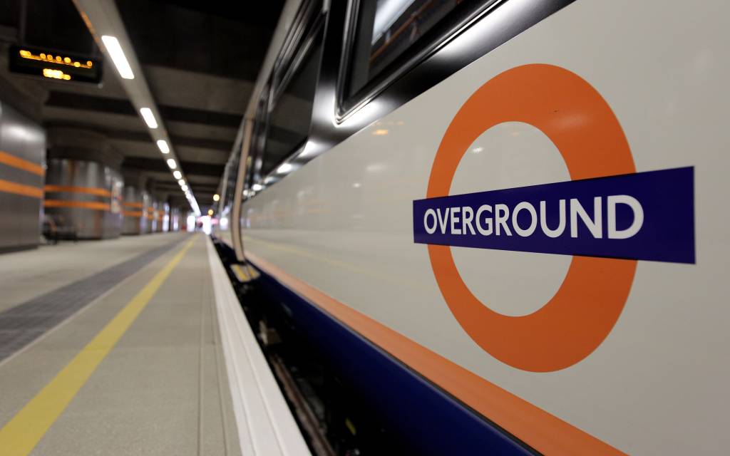 london underground travel disruption