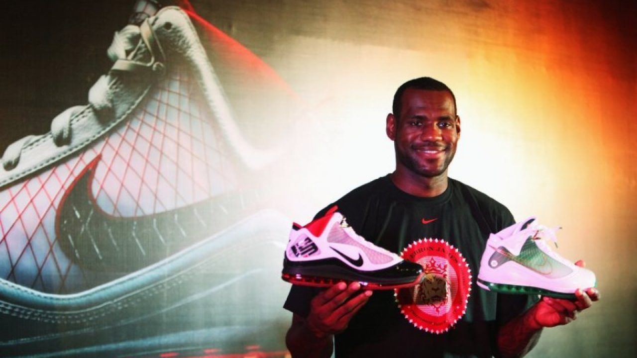 Nike 'til he dies: Nike gives LeBron 