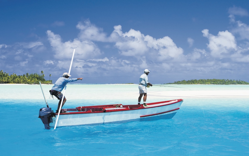 Want to get the most out of the Cook Islands? Follow Chris Osburn as he ...