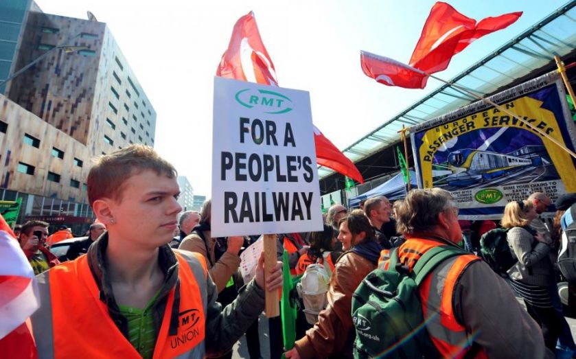 RMT union members balloting over First Great Western train strike