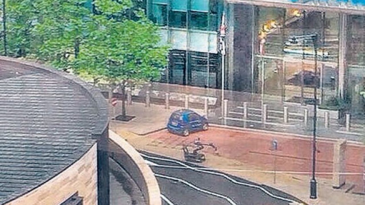 Barclays Canary Wharf Offices Rocked By Morning Bomb Scare Cityam Cityam