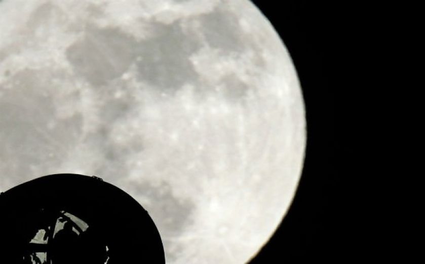 supermoon-sunday-why-the-moon-will-look-bigger-tonight-and-why-you