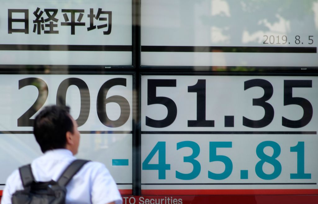 Asian stock markets regain ground despite warning lights for global ...