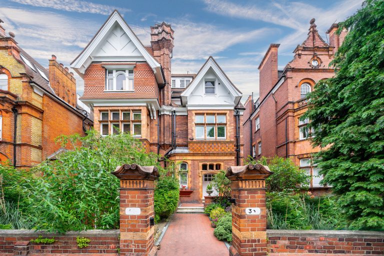 Focus on Primrose Hill This prime enclave offers Victorian homes and a