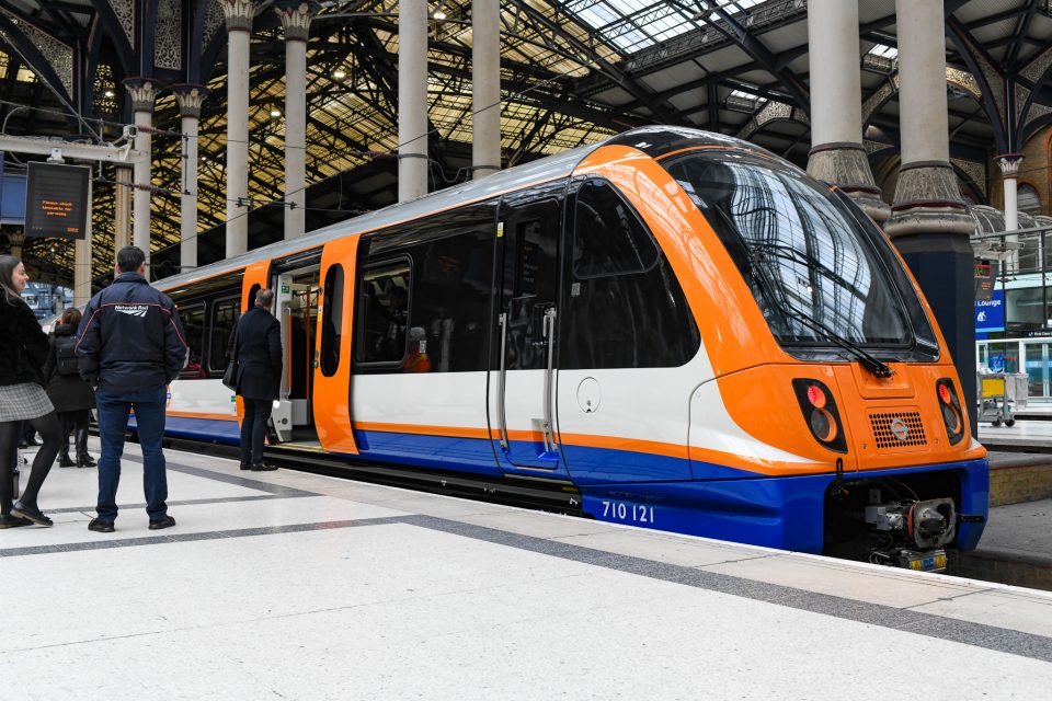 Tfl Rolls Out New Trains On The London Overground Cityam