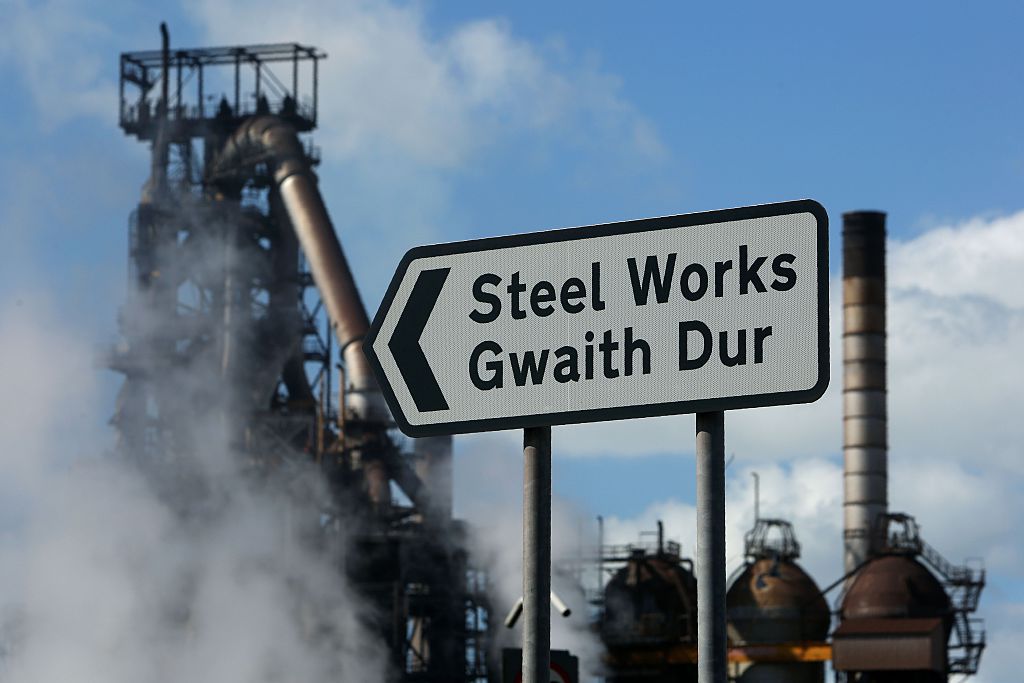 Tata Steel: Ministers pledge £13.5m to protect jobs as ‘all options on the table’