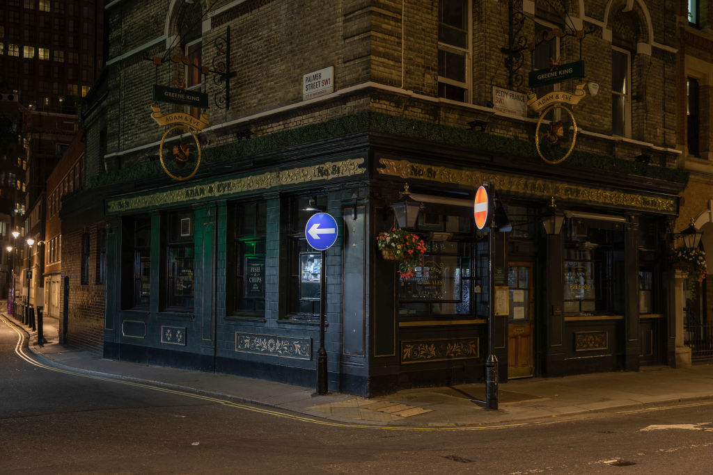 London pubs 157 boozers bars and restaurants closed down last year