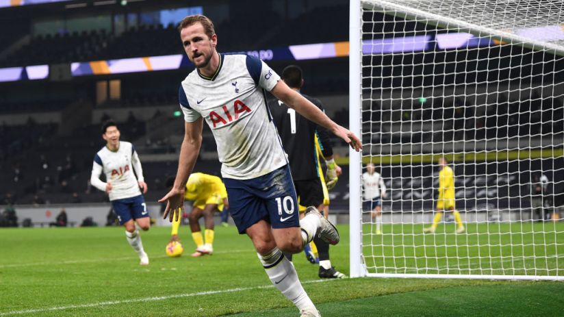 Harry Kane 'signs lifetime boot deal' with SKECHERS as Tottenham star to  wear US trainer brand's first-ever pair