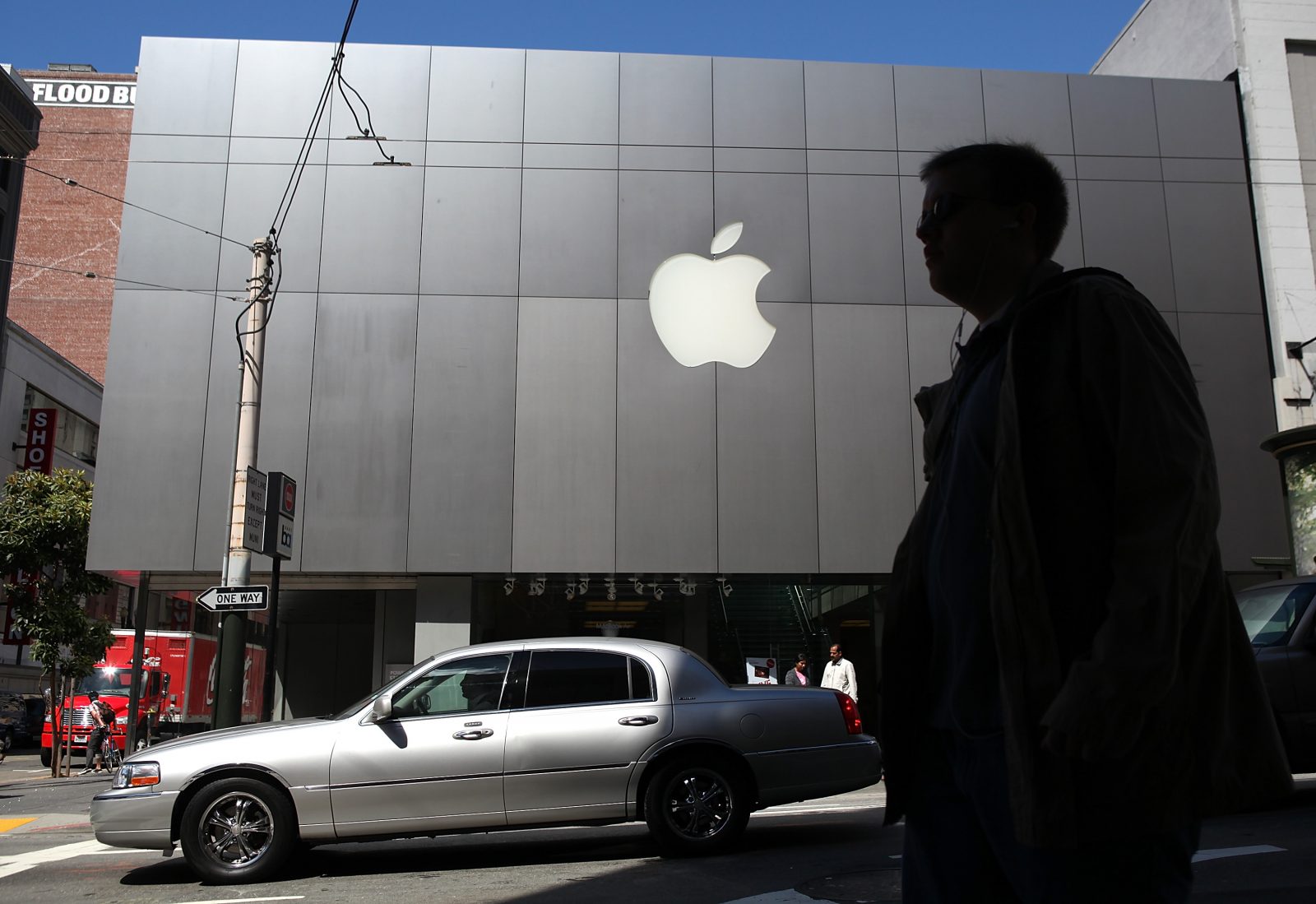 Apple executive hands in notice amid return to office policy