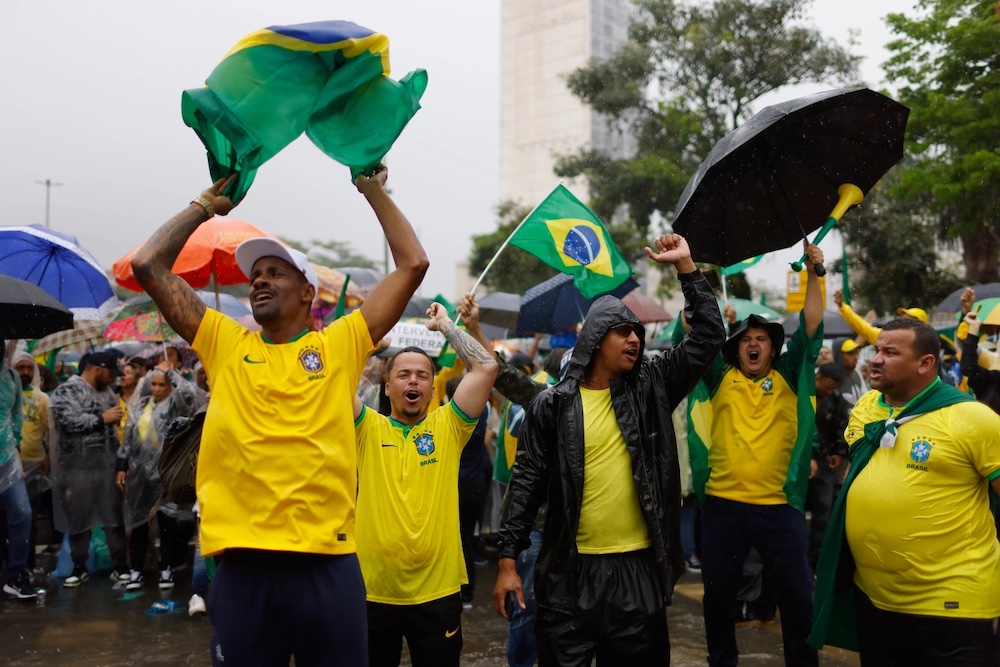 Watch: Bolsonaro Supporters Invade Brazil's Congress And Supreme Court ...