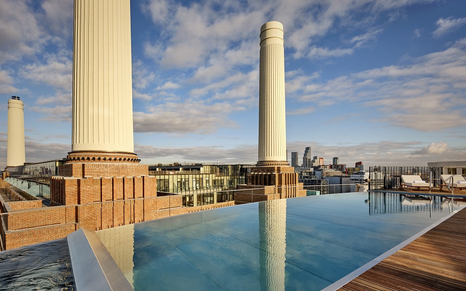 This stunning London rooftop pool could be in Los Angeles