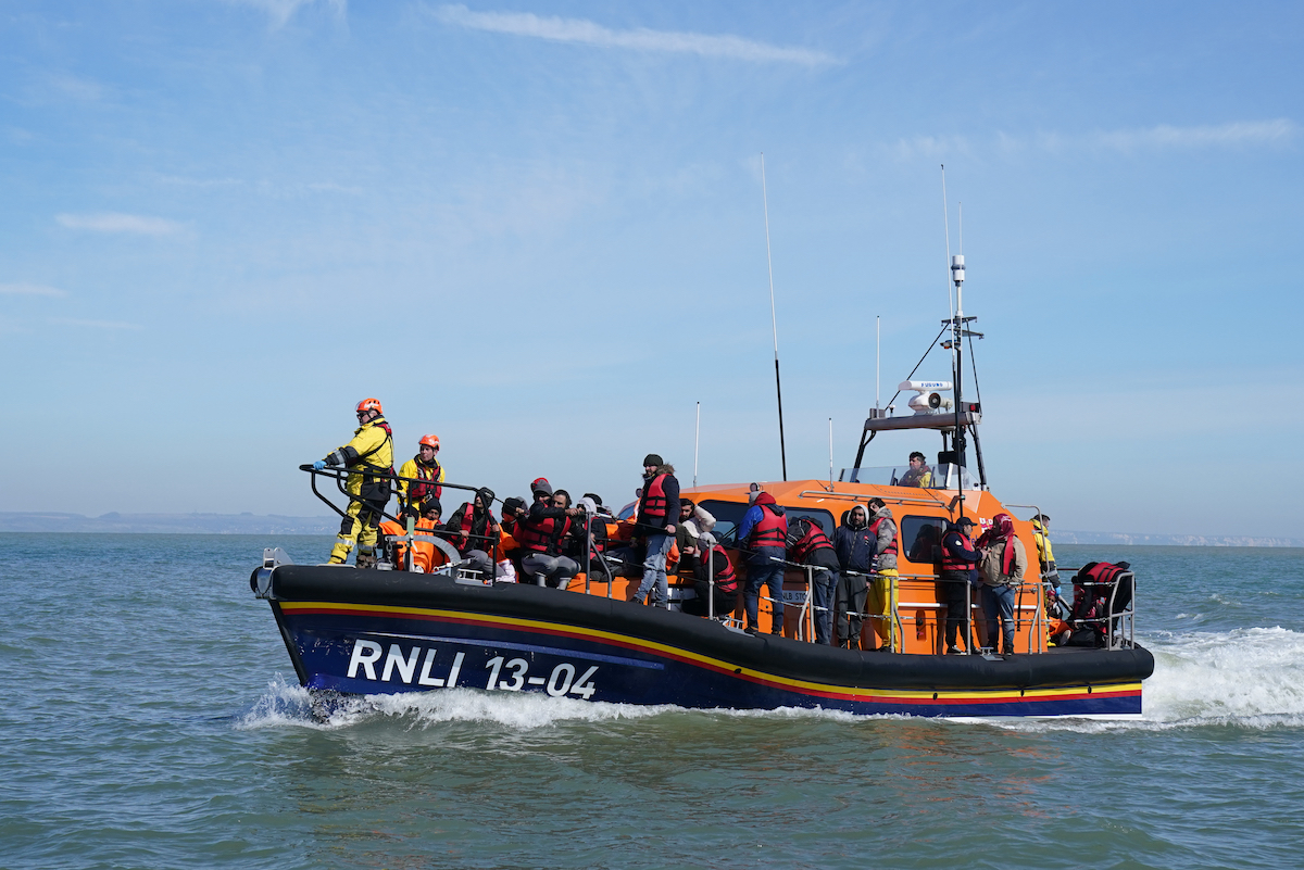 Thames boat capsizes: Six on board with one person still missing