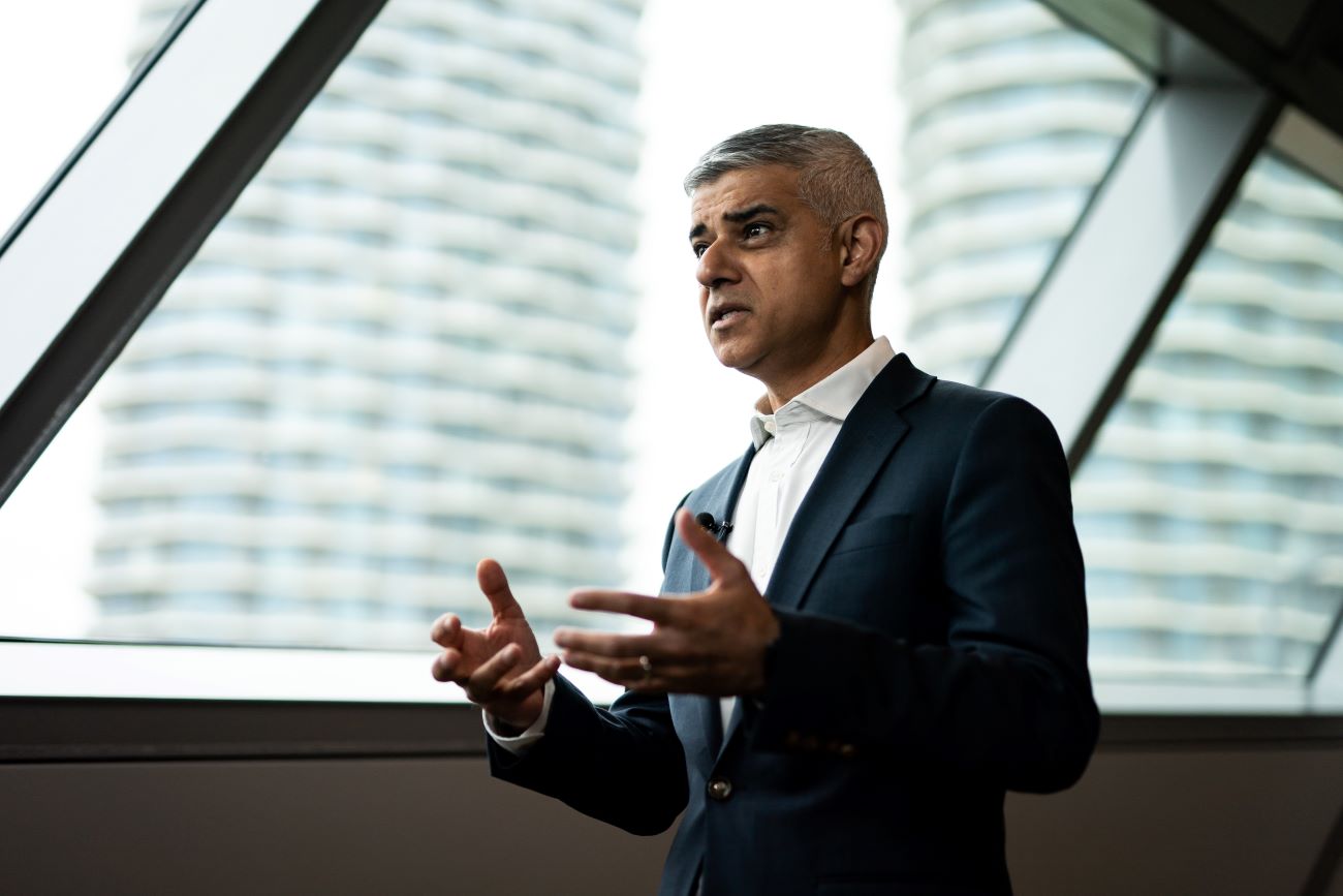 Sadiq Khan meets NBA chiefs with potential London return on cards