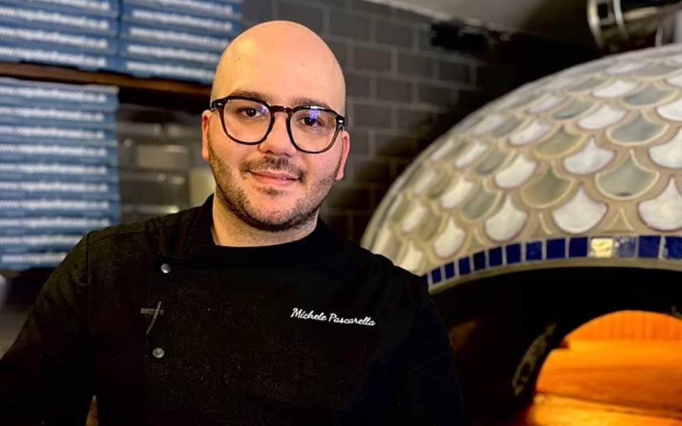 We meet the world’s best pizza chef who lives in London