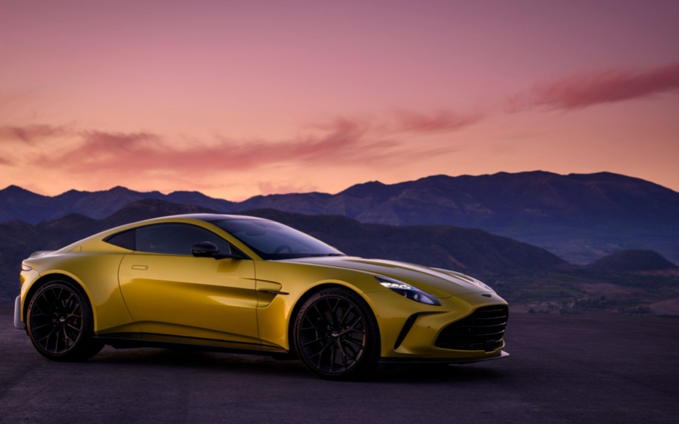 New Aston Martin Vantage gets fresh look and massive power hike