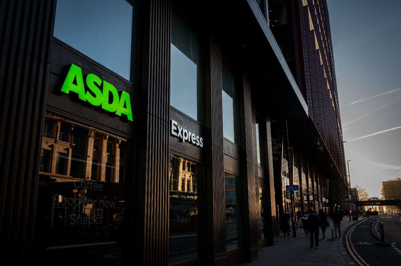 Asda boasts earnings and cash flow growth as low prices and loyalty apps win over consumers