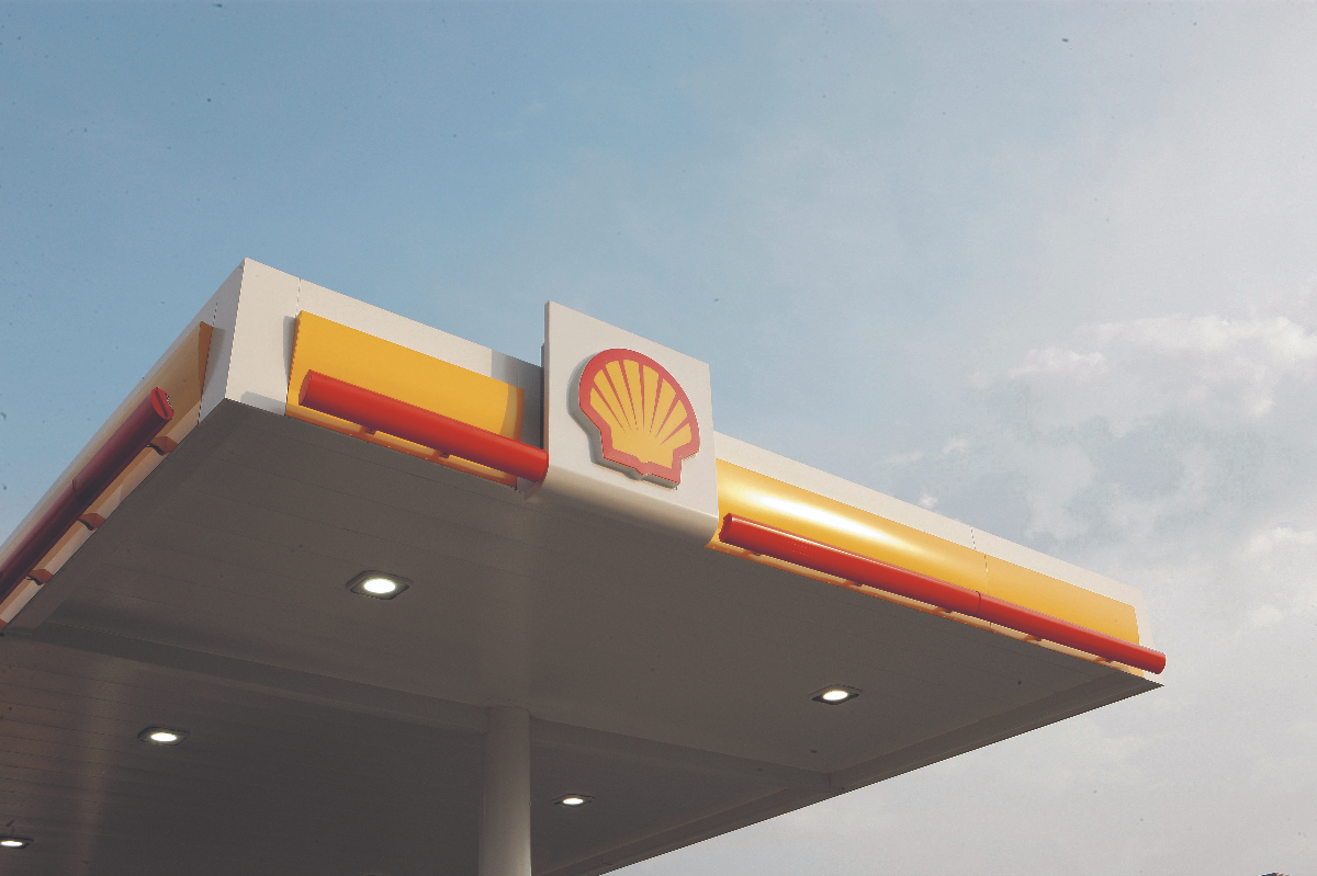 Victory for Shell after Dutch court overturns landmark emissions ruling