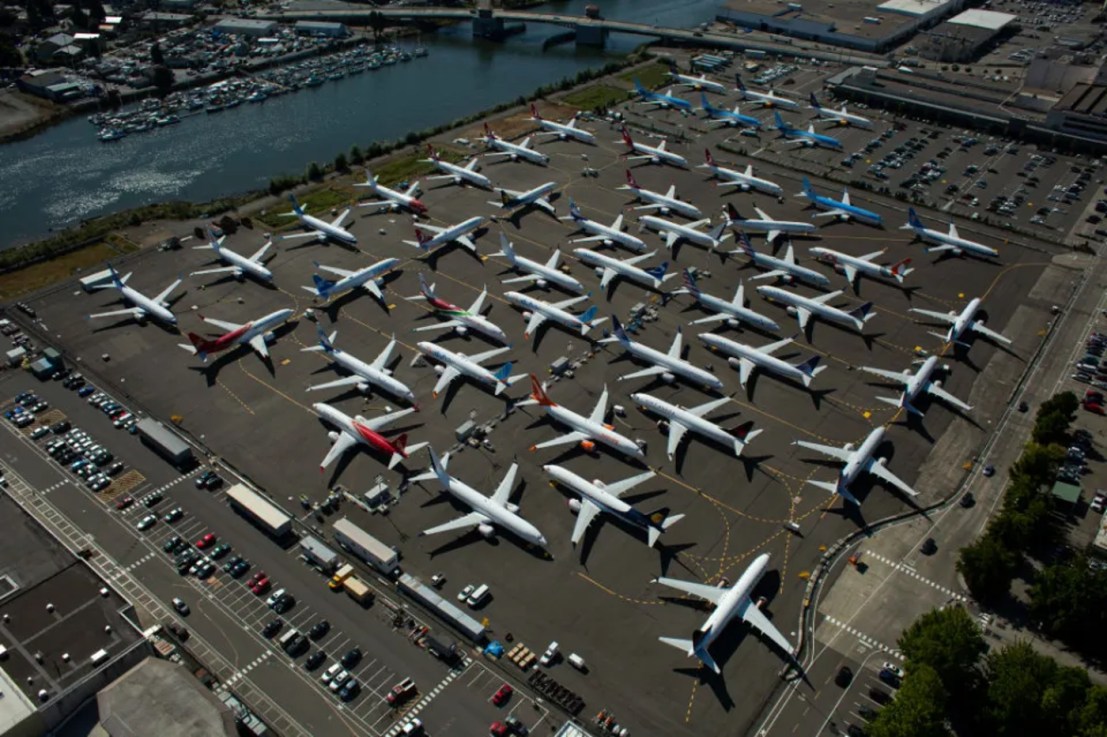 Aircraft deliveries fell in the first quarter as suppliers struggle to meet booming travel demand amid a dearth in workers.