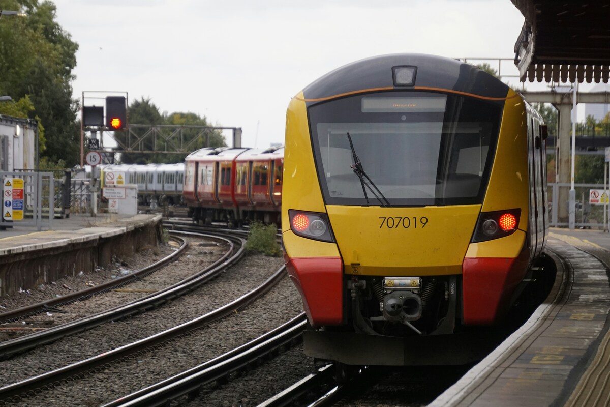 King's Speech Labour outlines plan to nationalise rail operators