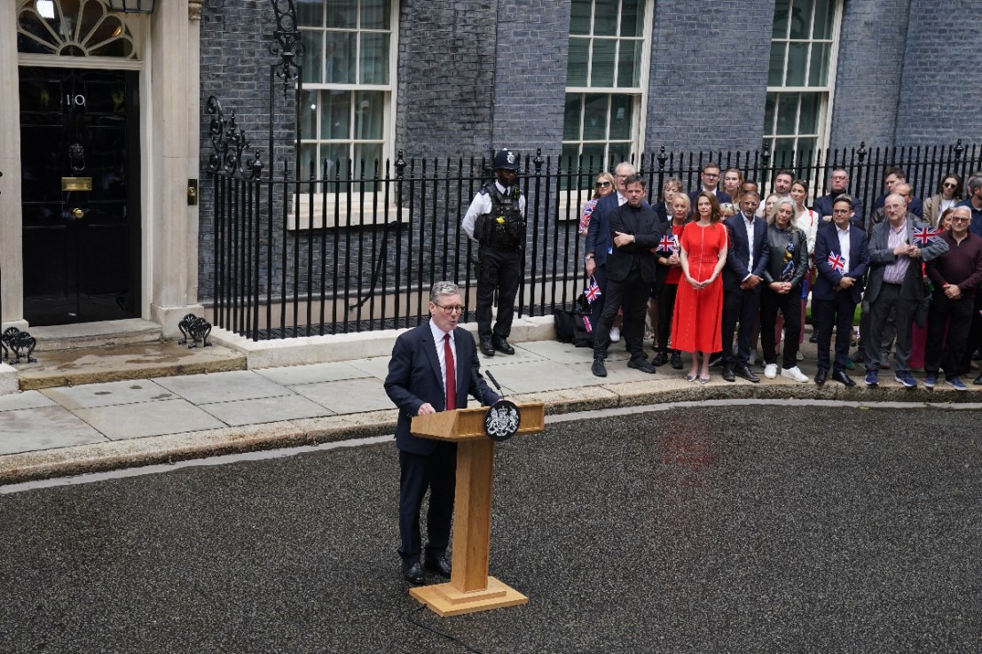 Newly elected Prime Minister Sir Keir Starmer arrives at his official London residence at No 10 Downing Street for the first time after the Labour party won a landslide victory at the 2024 General Election. Picture date: Friday July 5, 2024. (Gareth Fuller/PA Wire)