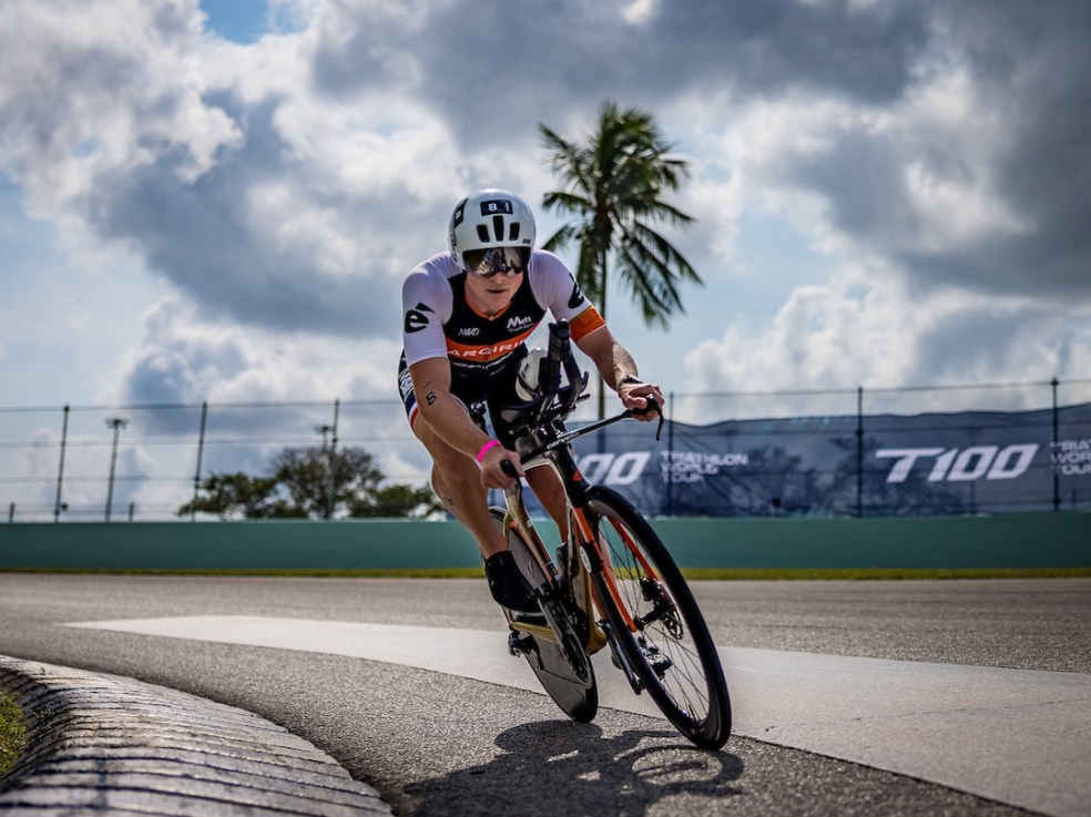 The T100 Triathlon World Tour features 40 of the world's best triathletes competing over eight races