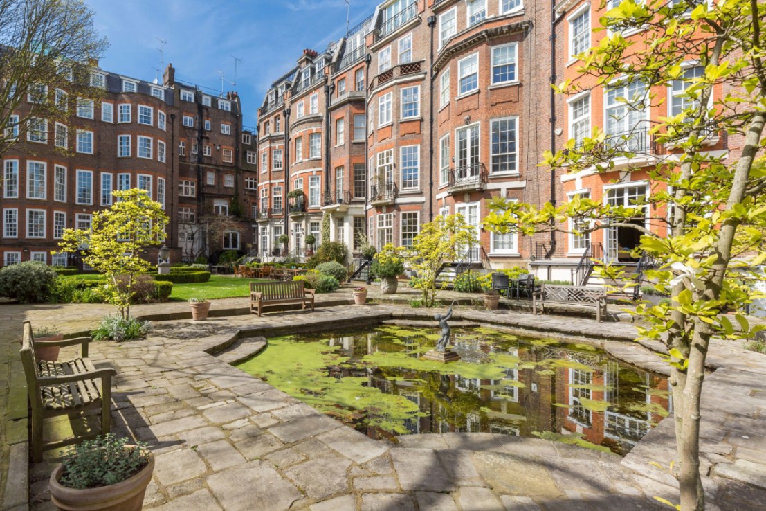 Mayfair is still one of the most popular locations for super prime buyers