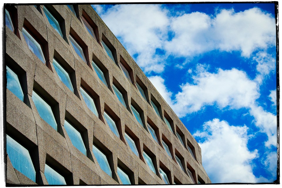 A brutalist building in croydon