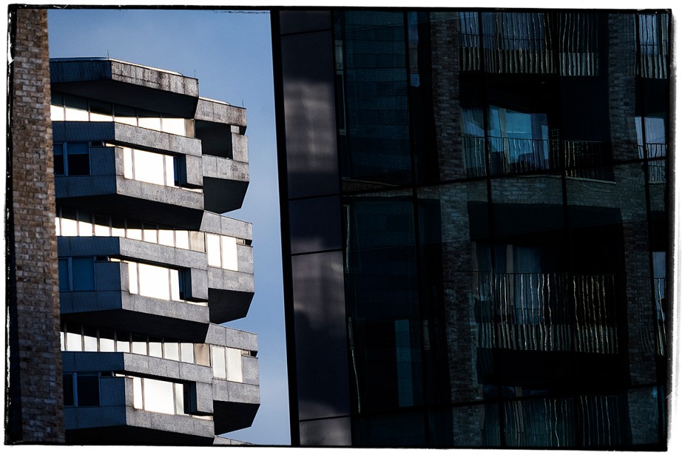 A brutalist building in croydon