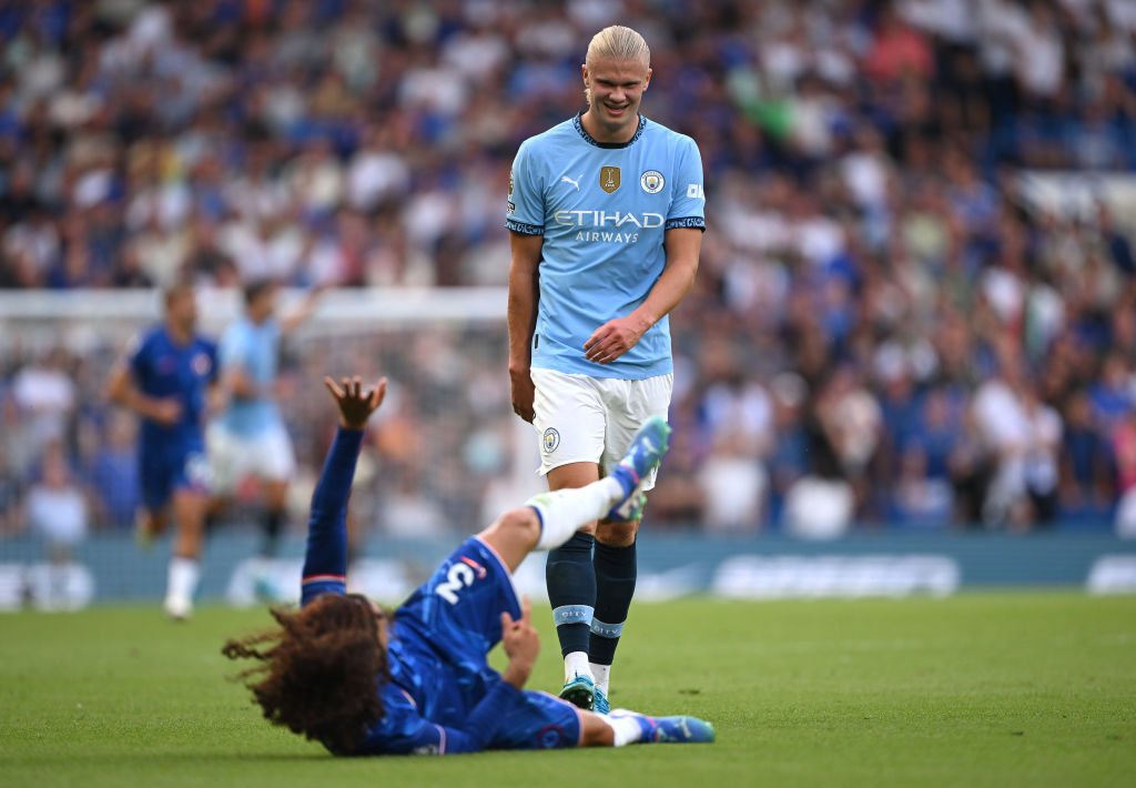 Man City began thewir bid for a fifth straight Premier League title with a routine win over Chelsea on the opening weekend