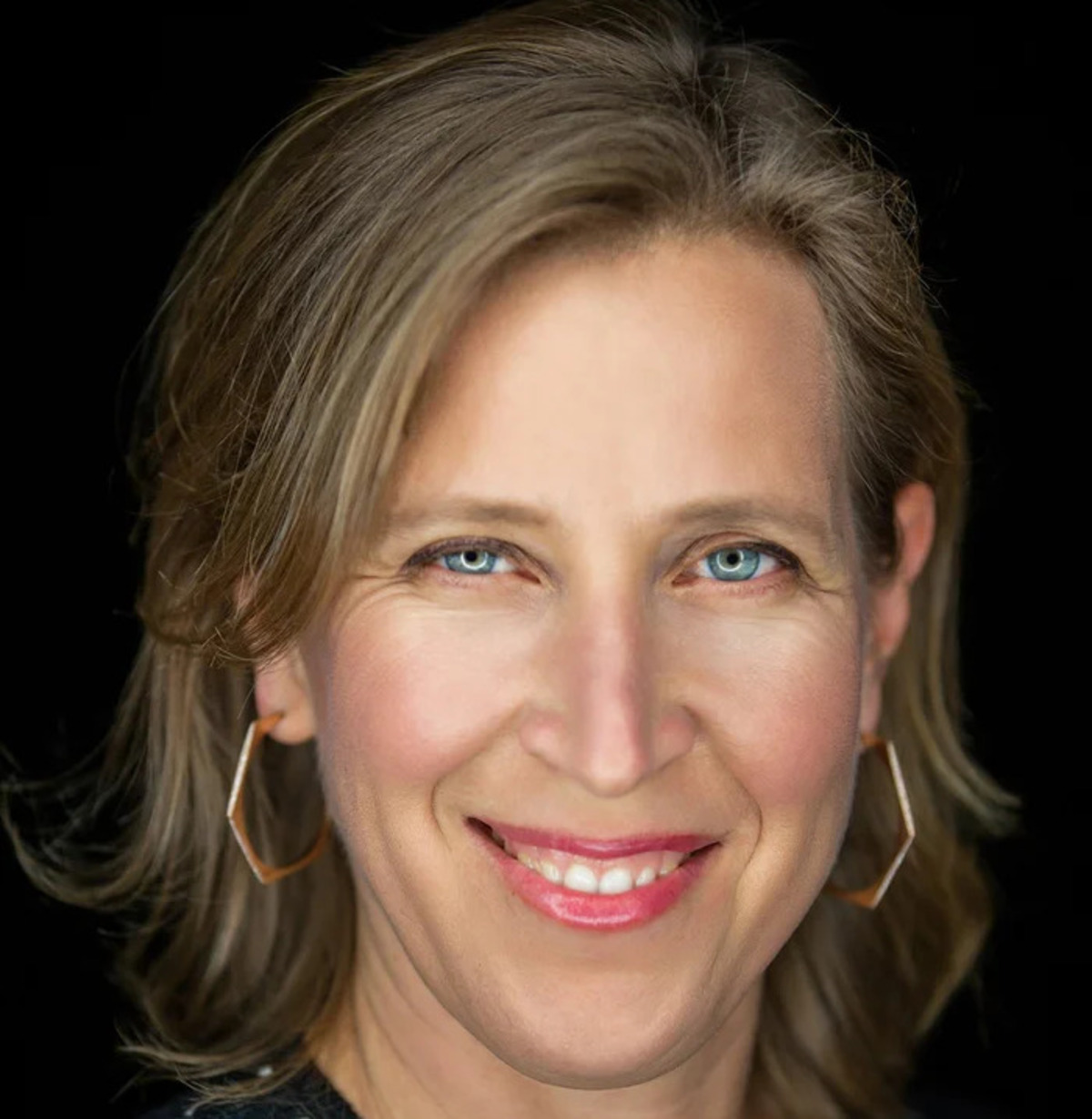 Former YouTube chief executive Susan Wojcicki dies of lung cancer thumbnail