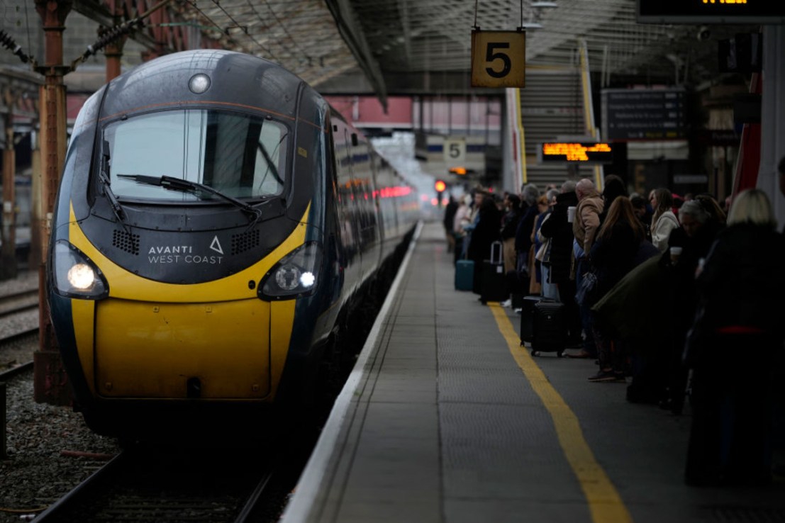 The new rail line between the Midlands and North West could be delivered at a fraction of the cost of HS2, according to a new report. 