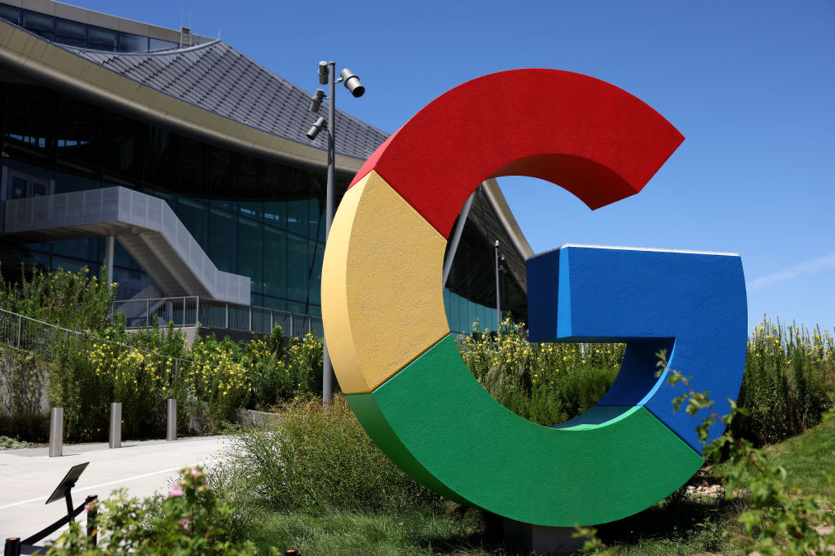 Google accused of using its dominance to harm the competition