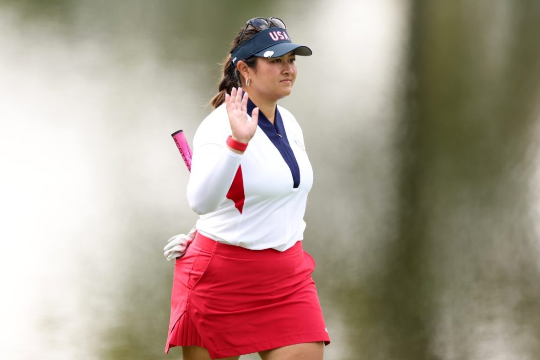 US survive Team Europe surge to win Solheim Cup for first time since 2017