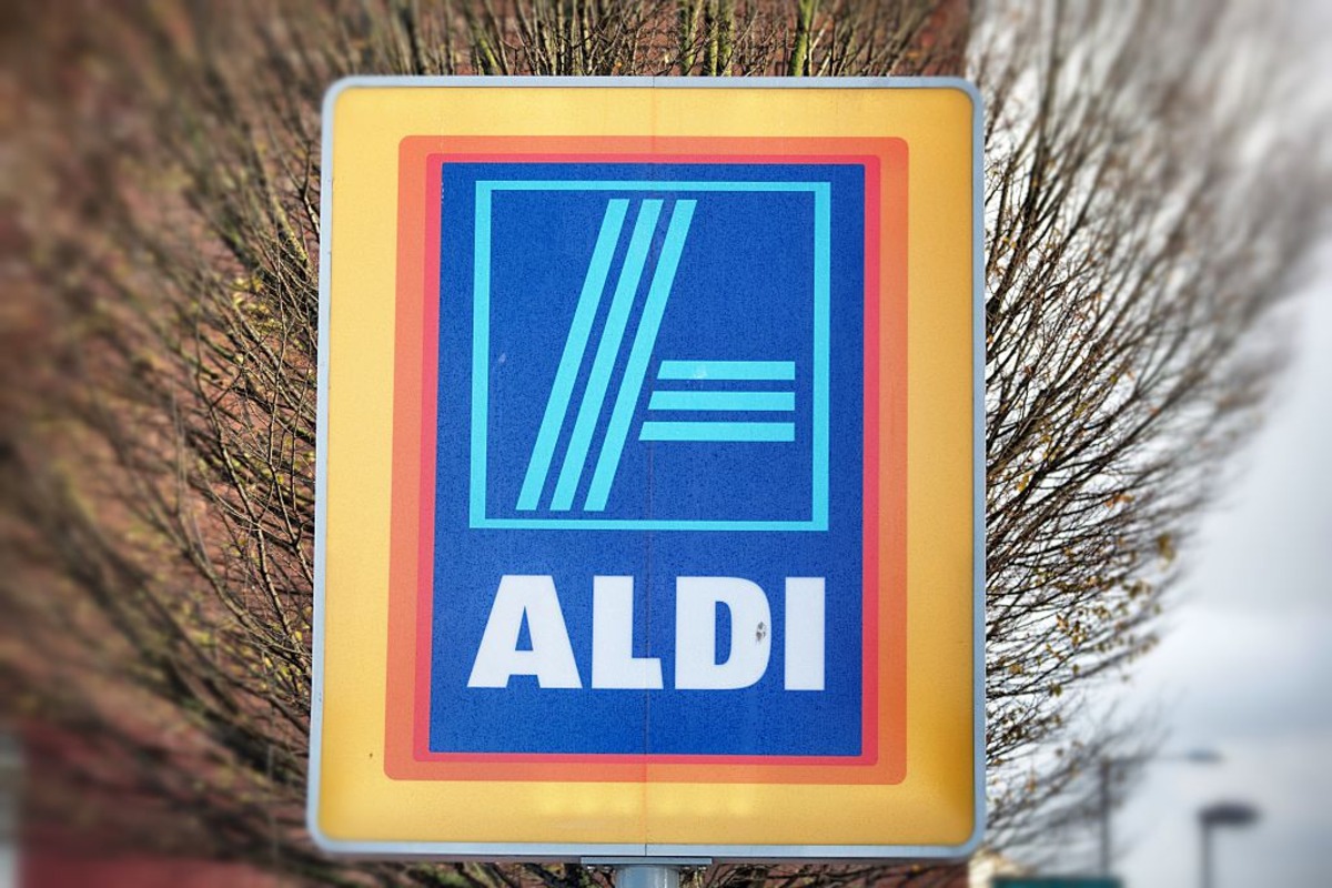 Aldi hails record sales as profit surges by almost £400m but loses market share