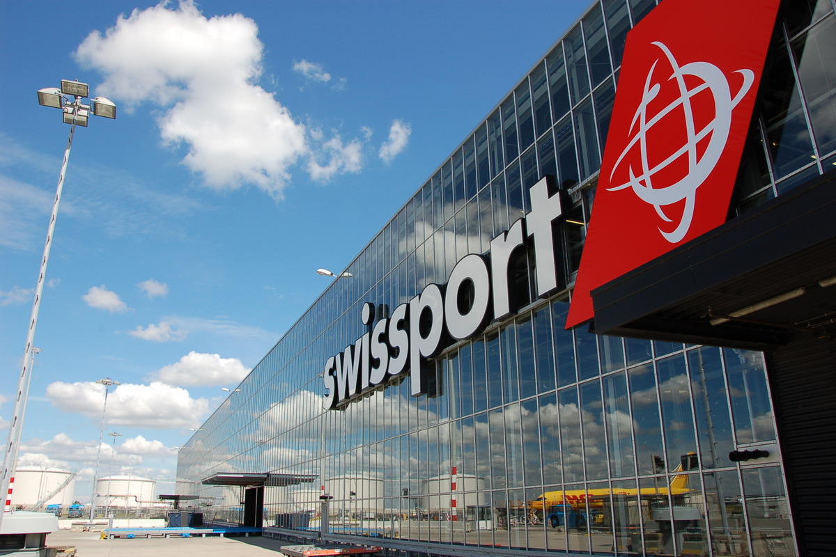 Swissport makes first UK profit since 2018 as sales finally recover from Covid