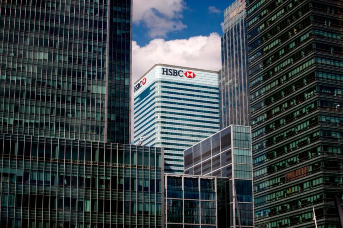 HSBC's New Boss Unveils Major Restructuring