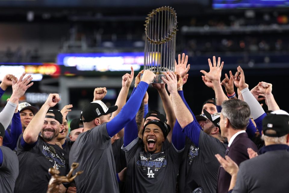 Boehly's LA Dodgers beat the New York Yankees 7-6 to clinch the World Series 4-1 on Wednesday night