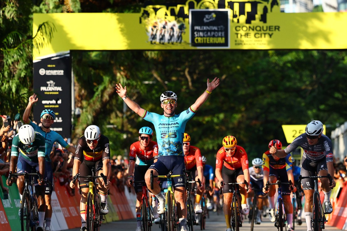 Mark Cavendish won his last race before retiring from cycling at the Tour de France Prudential Singapore Criterium (Image: A.S.O./Danial Hakim)