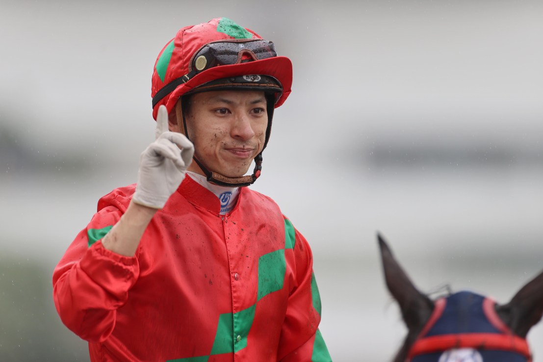 Matthew Chadwick is set to ride the Mark Newnham-trained Sing Dragon at Sha Tin on Sunday (8.05am)