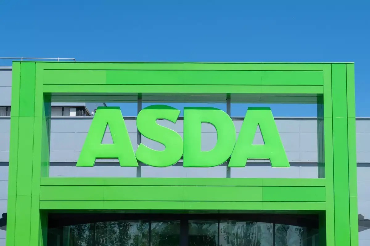 Asda cuts jobs and demands three-days-a-week return to office