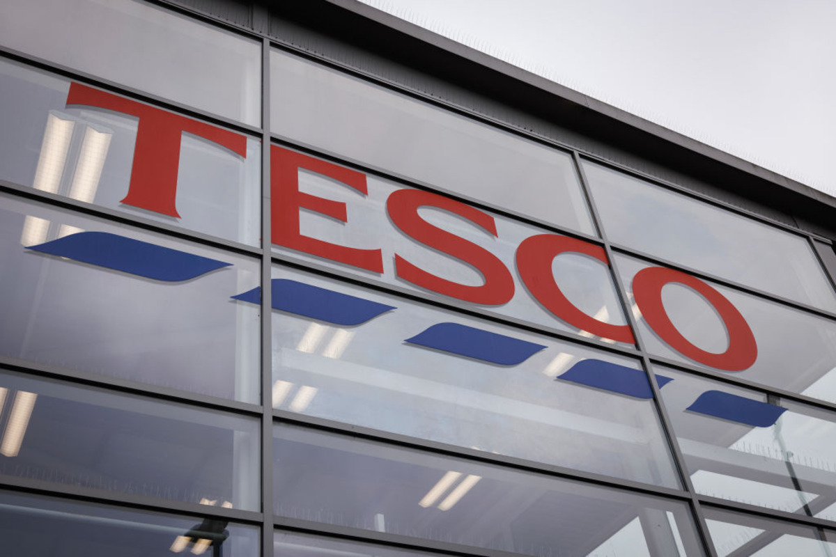 Tesco shares drop despite bumper Christmas trading