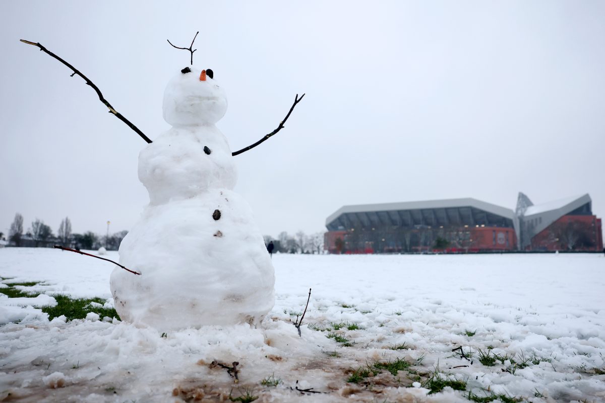 UK football and racing schedule hit by snow and freezing weather